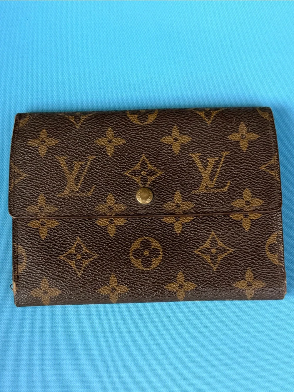 Louis Vuitton Monogram Canvas trifold wallet AUTHENTIC